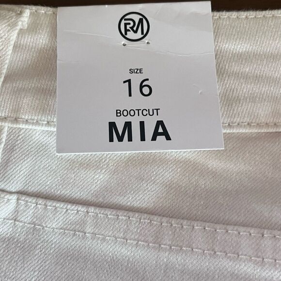 NWT RFM MIA Raw Hem Bootcut Cropped Jeans Tummy Control Off White Size 16 NEW - Picture 9 of 16